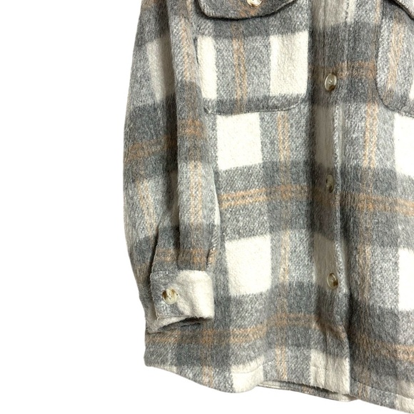 Vanilla Bay Neutral Plaid Button Down Brushed Fabric Shacket with Pockets - Picture 10 of 12